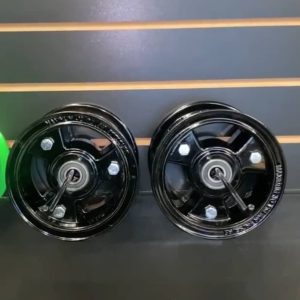 Thick Black Rim